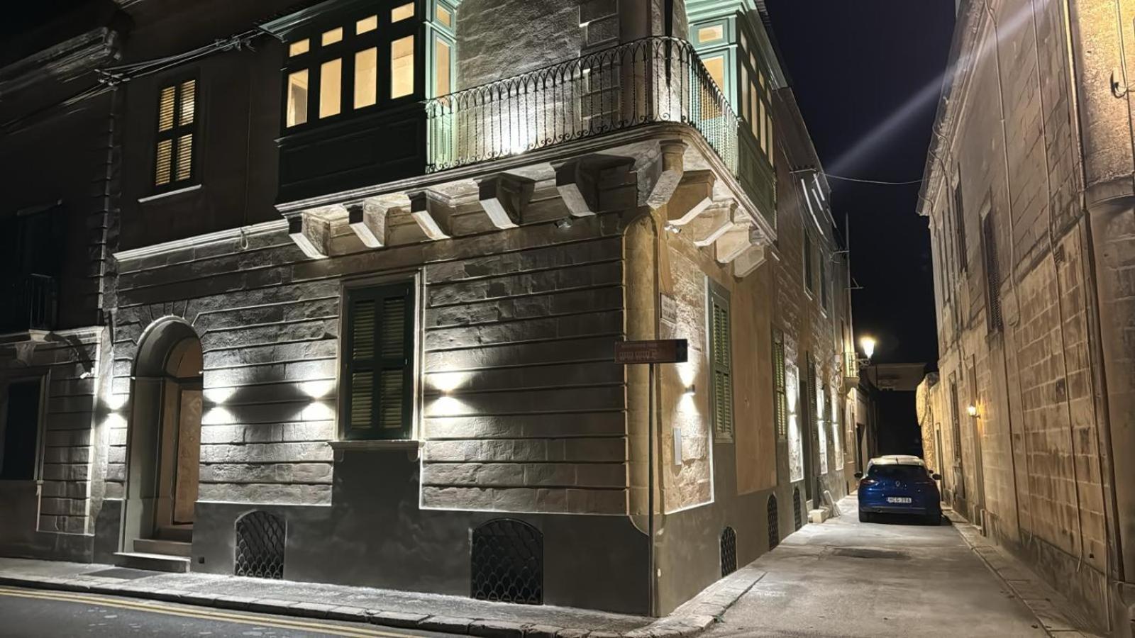 Howard House Hotel Mdina Exterior photo